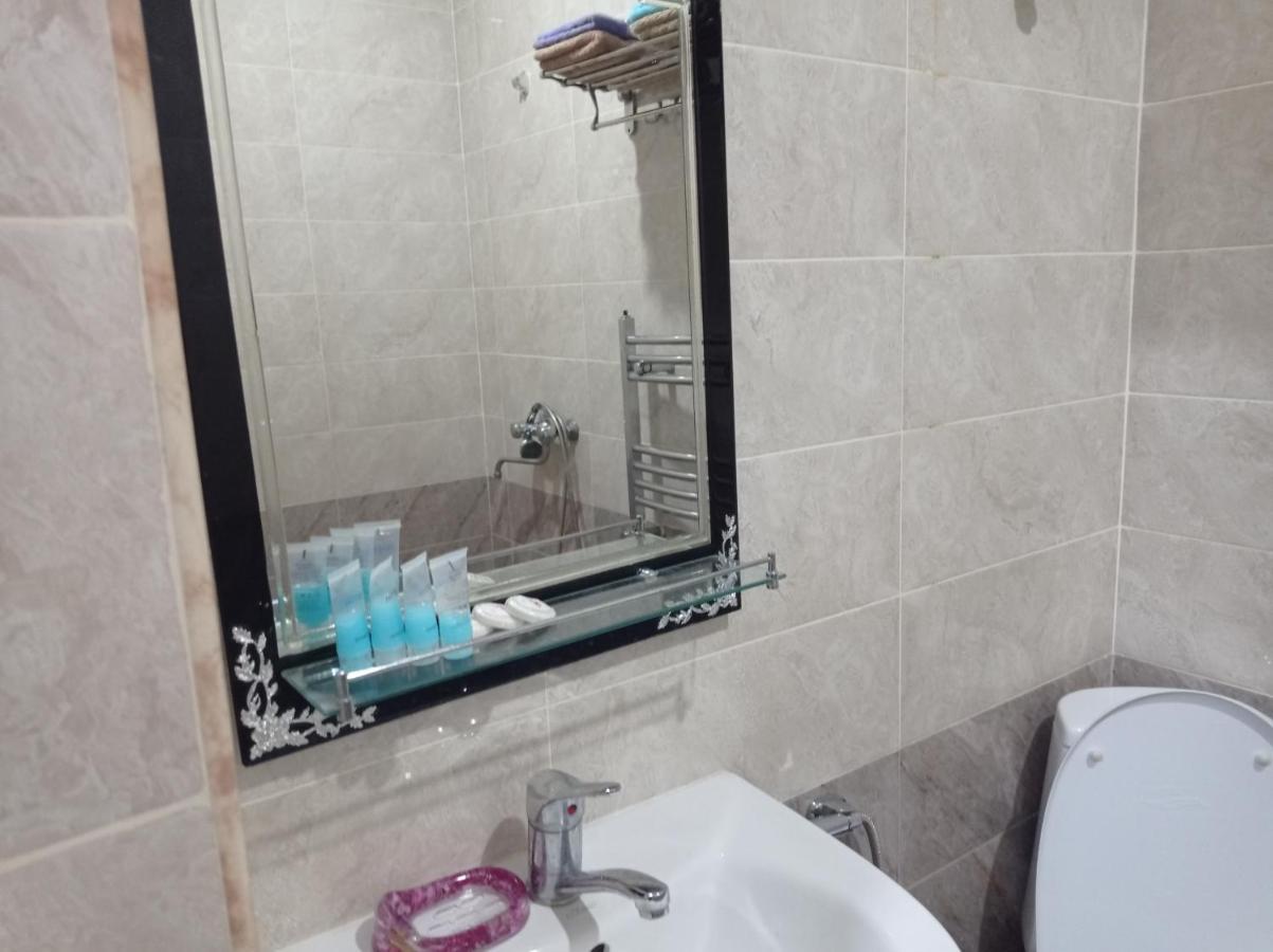 Bizim Ev Hostel Naftalan Esterno foto